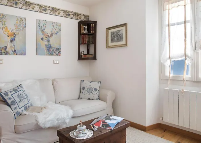 Ca' La Vedescia App Mantaula Apartamento *